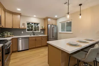 613 Peg, Placentia, CA 92870 - Photo 3