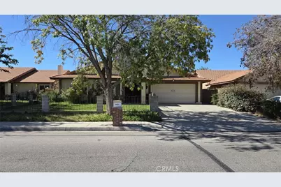 44047 Rodin, Lancaster, CA 93535 - Photo 3