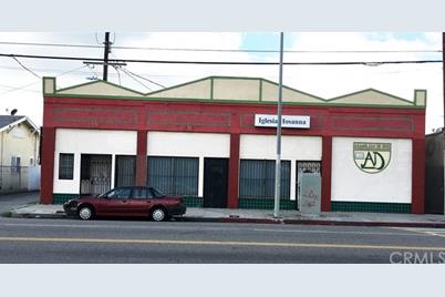5213 S Hoover Street, Los Angeles, CA 90037 - Photo 1