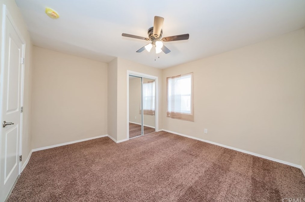 1715 105th St, Los Angeles CA  90002-3613 exterior