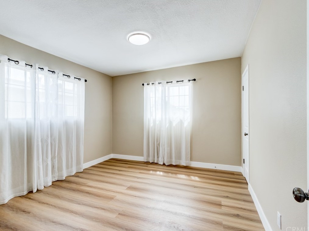 427 83rd St, Los Angeles CA  90003-3101 exterior