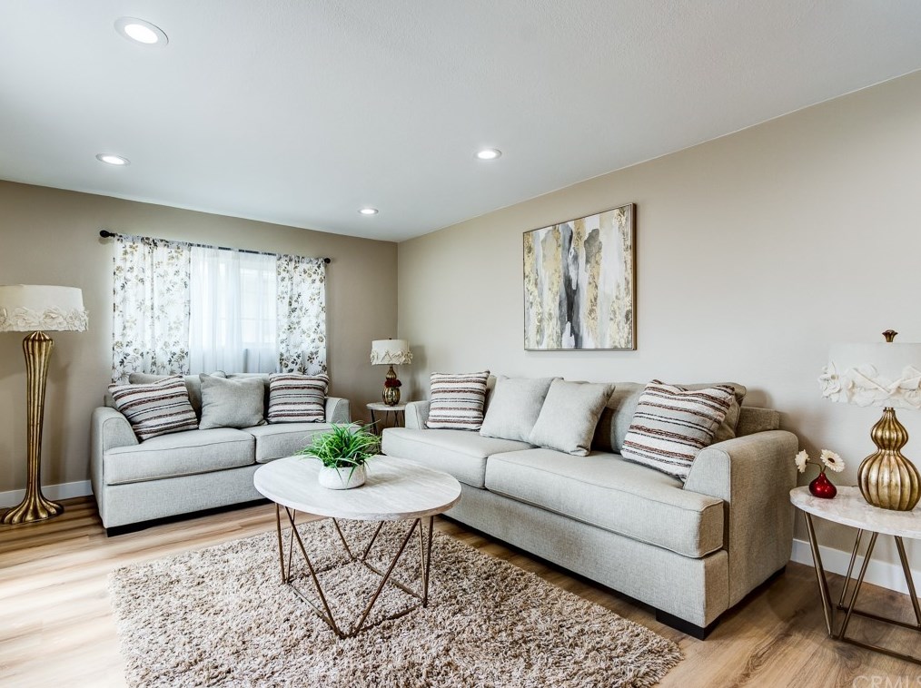 427 83rd St, Los Angeles CA  90003-3101 exterior