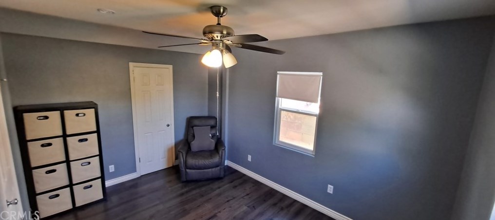 943 Olive St, Colton CA  92324-2560 exterior