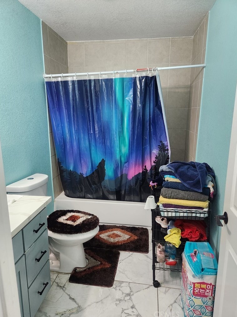 2152 105th St, Los Angeles CA  90002-3803 exterior