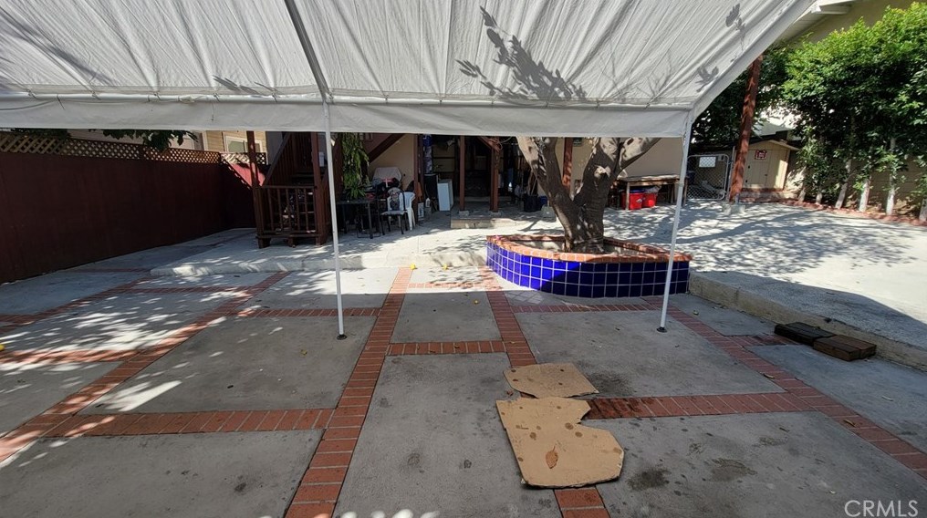 212 Park View St, Los Angeles CA  90057-2012 exterior