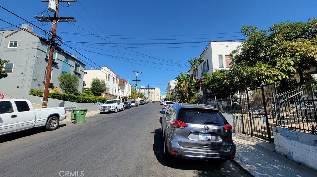 212 Park View St, Los Angeles CA  90057-2012 exterior
