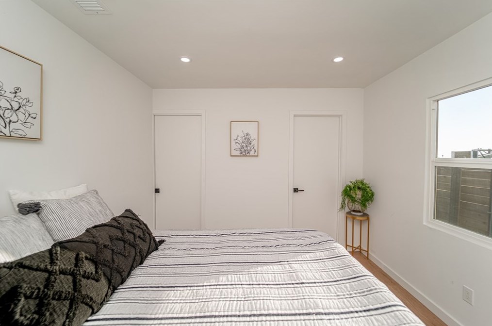 6058 Myosotis St, Los Angeles CA  90042-2120 exterior