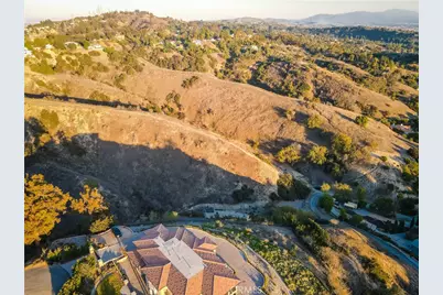 2368 Lupin Hill Road, La Habra Heights, CA 90631 - Photo 13