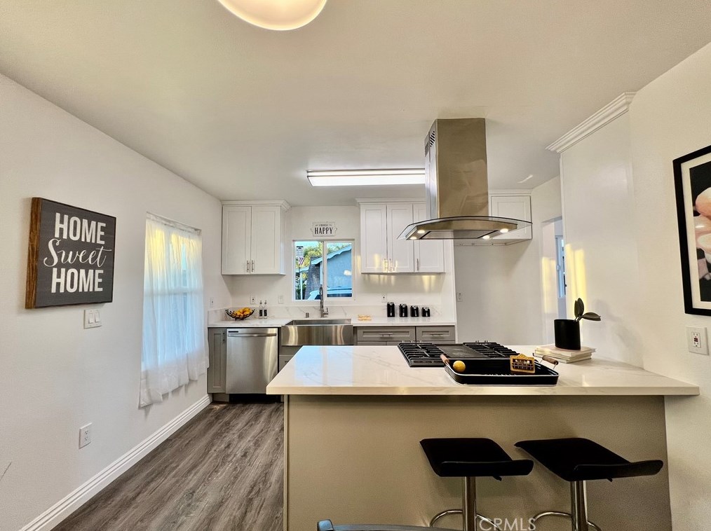 14732 Crossdale Ave, Norwalk CA  90650-5615 exterior