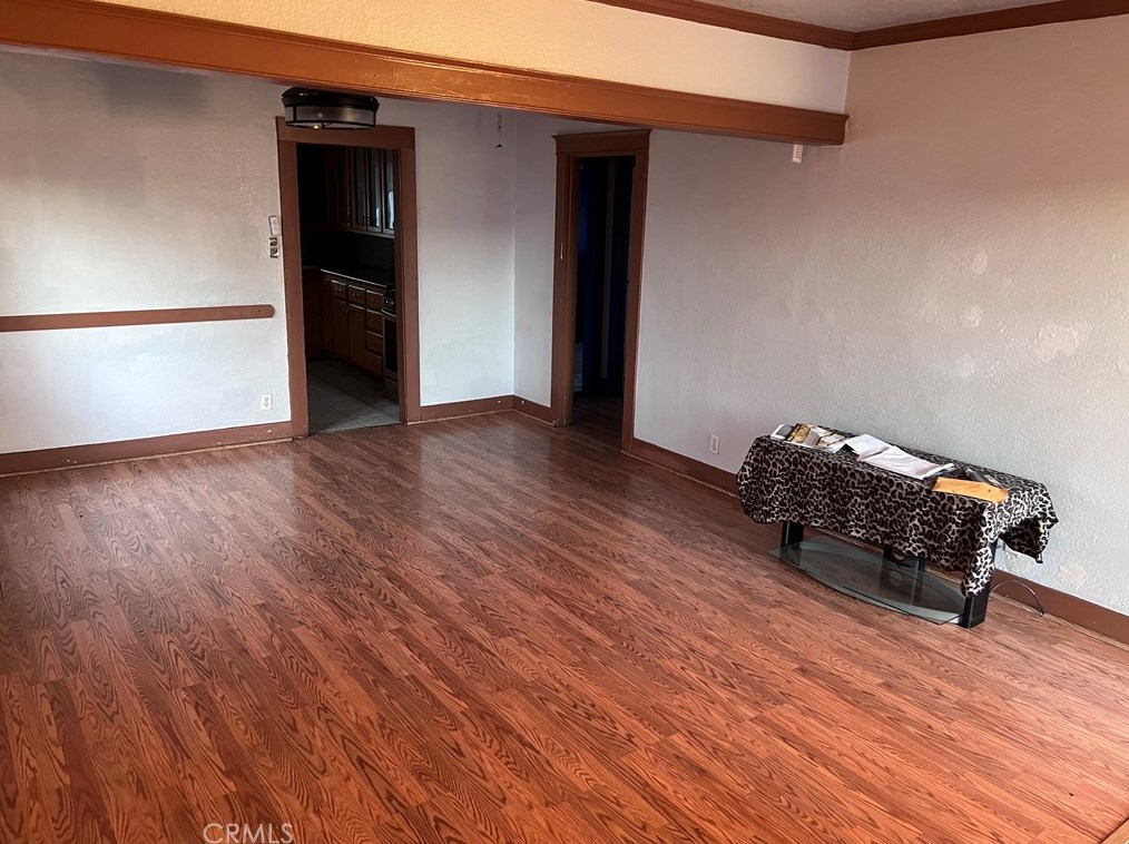 1321 73rd St, Los Angeles CA  90044-2437 exterior