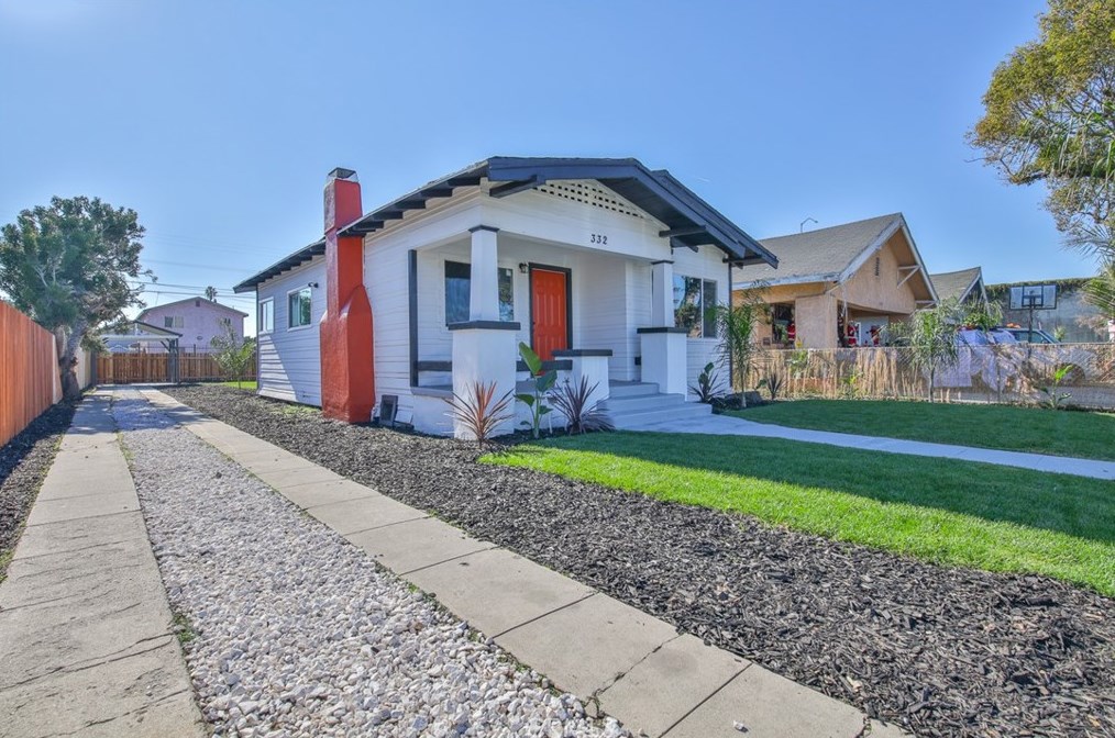 332 60th St, Los Angeles CA  90003-1134 exterior