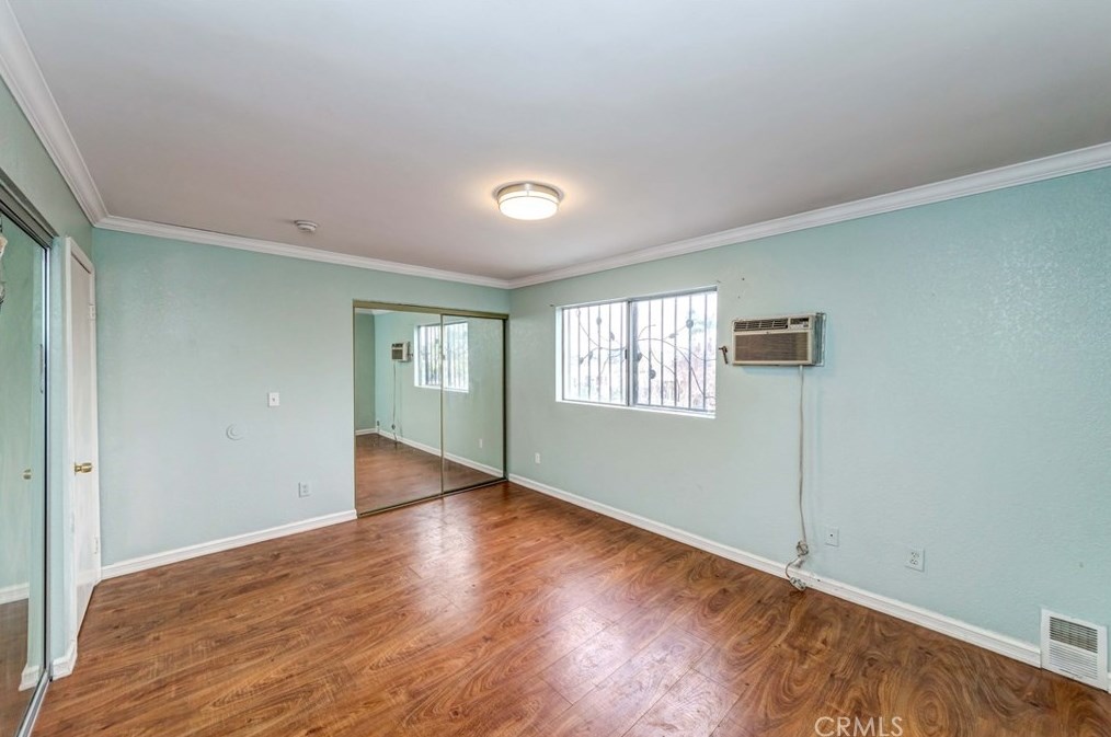 2120 Nord St, Compton CA  90222-2530 exterior