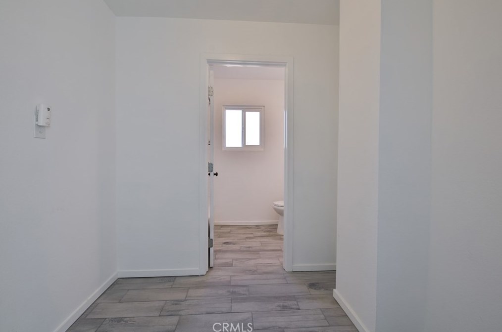 8106 Lou Dillon Ave, Los Angeles CA  90001-3533 exterior