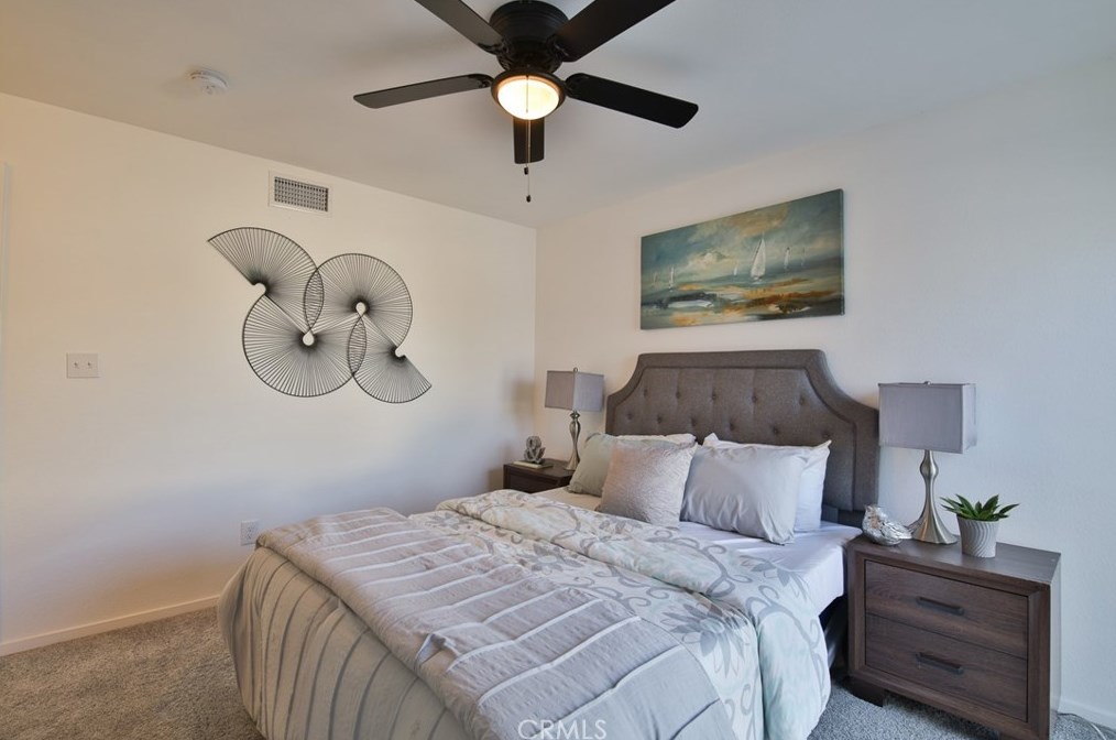 8106 Lou Dillon Ave, Los Angeles CA  90001-3533 exterior