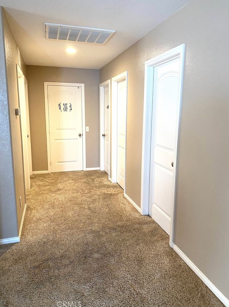 13067 Cerritos Ct, Hesperia CA  92344-5523 exterior