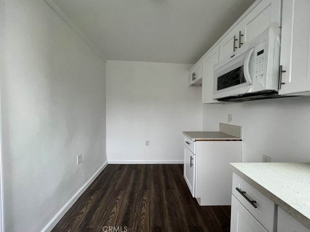 116 101st St, Los Angeles CA  90003-4702 exterior