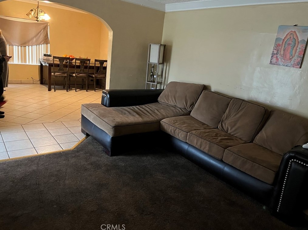 942 Fetterly Ave, Los Angeles CA  90022-3010 exterior