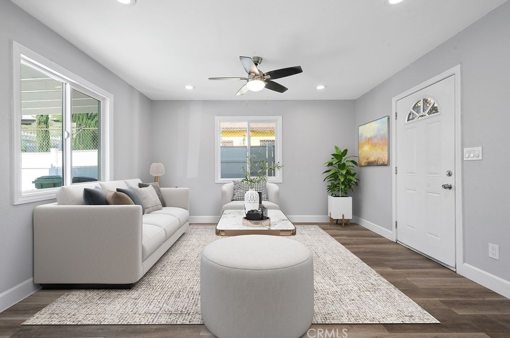 1109 Dacotah St, Los Angeles CA  90023-2956 exterior