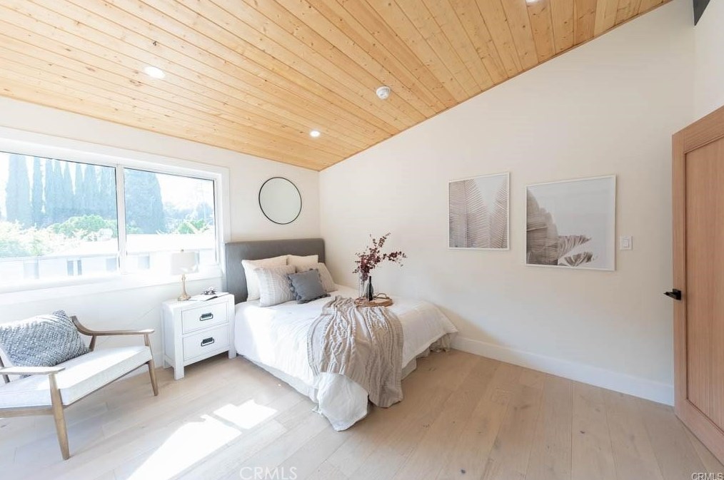 4922 Lynn St, Los Angeles CA  90042-3219 exterior