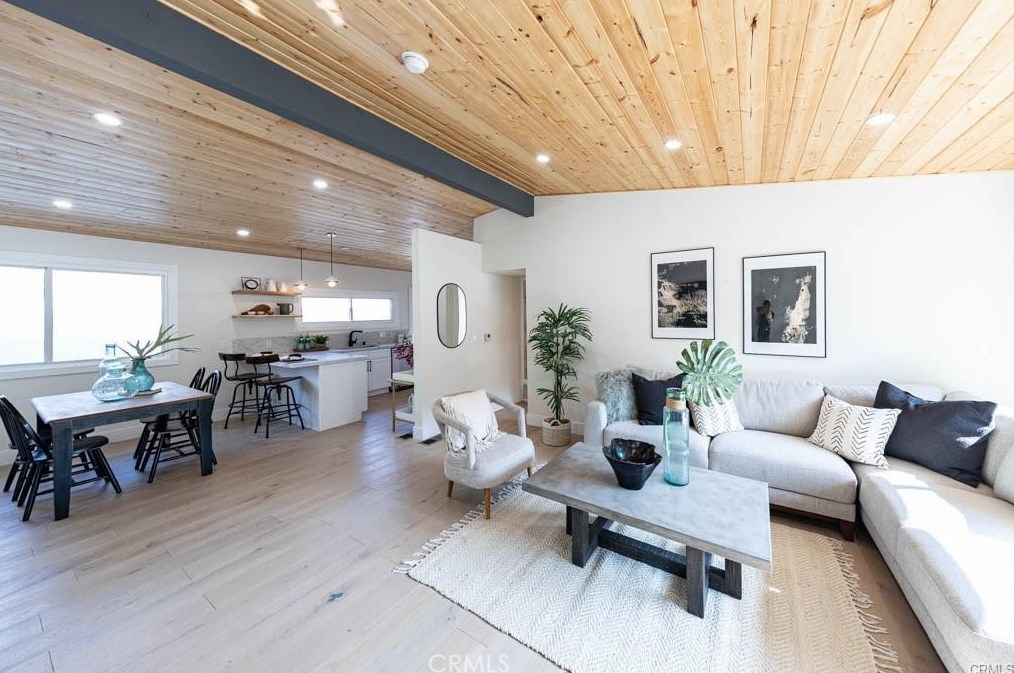 4922 Lynn St, Los Angeles CA  90042-3219 exterior