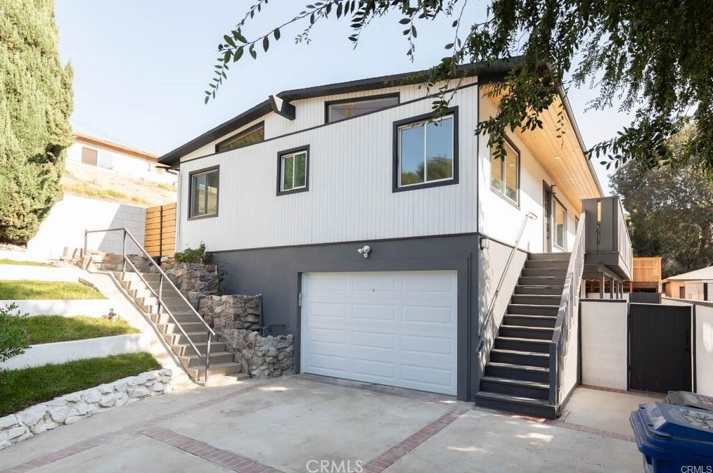 4922 Lynn St, Los Angeles CA  90042-3219 exterior