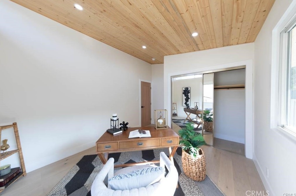 4922 Lynn St, Los Angeles CA  90042-3219 exterior