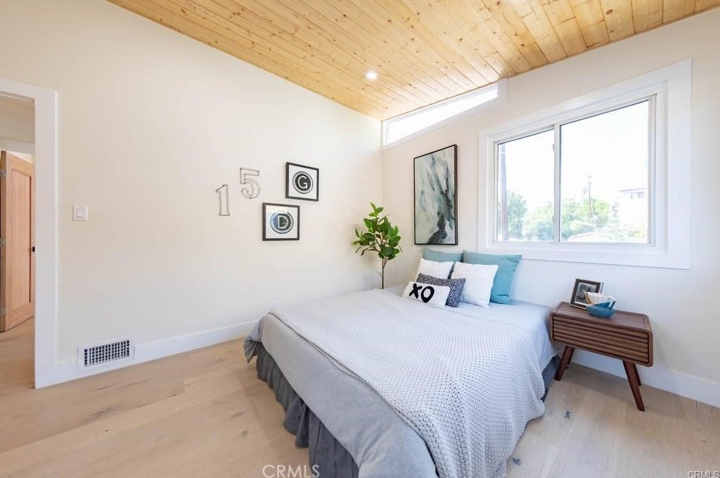 4922 Lynn St, Los Angeles CA  90042-3219 exterior