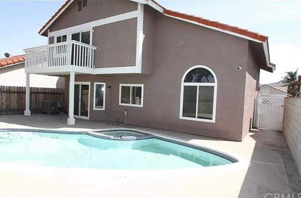 14728 Westward Dr, Fontana CA  92337-7277 exterior