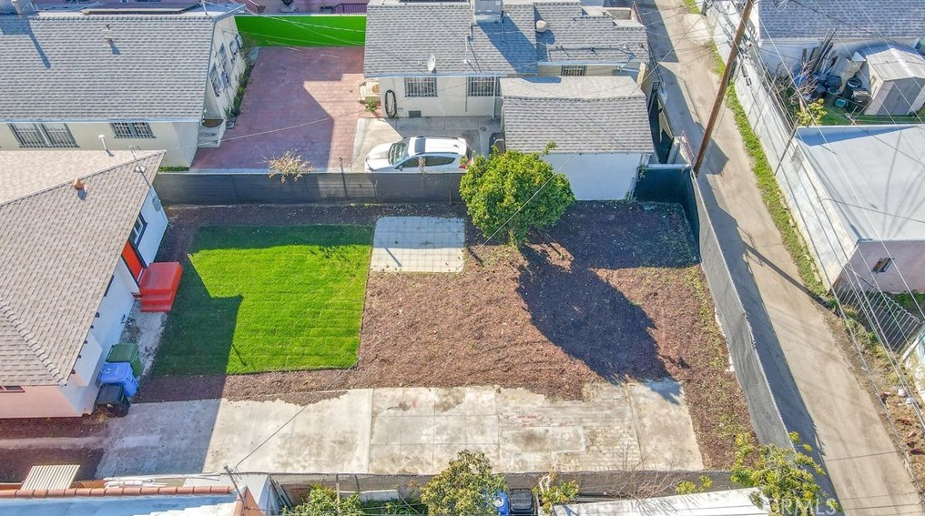 1437 54th St, Los Angeles CA  90011-4919 exterior