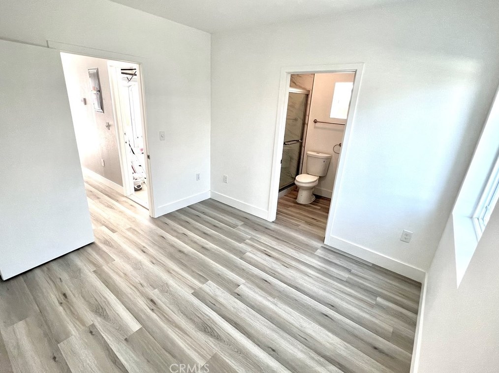 3721 San Pedro St, Los Angeles CA  90011-5615 exterior