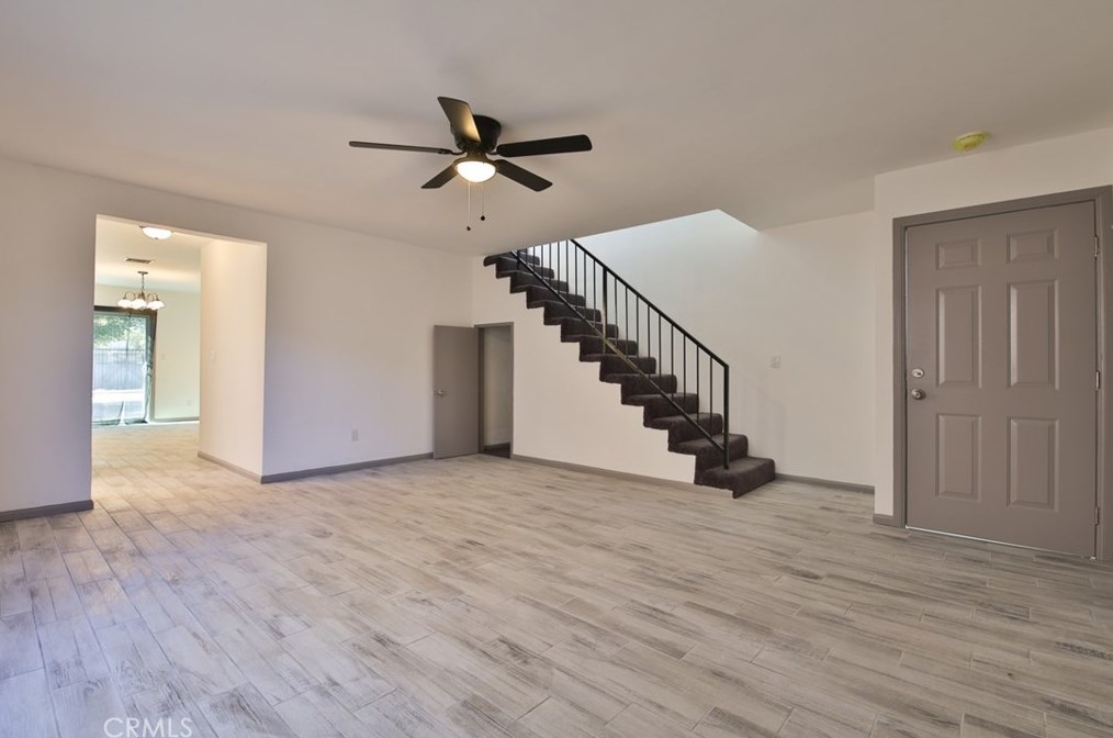 10623 Croesus Ave, Los Angeles CA  90002-3813 exterior