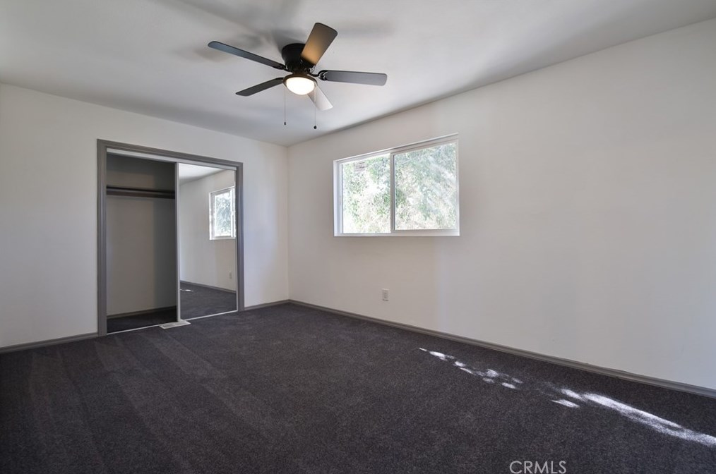 10623 Croesus Ave, Los Angeles CA  90002-3813 exterior