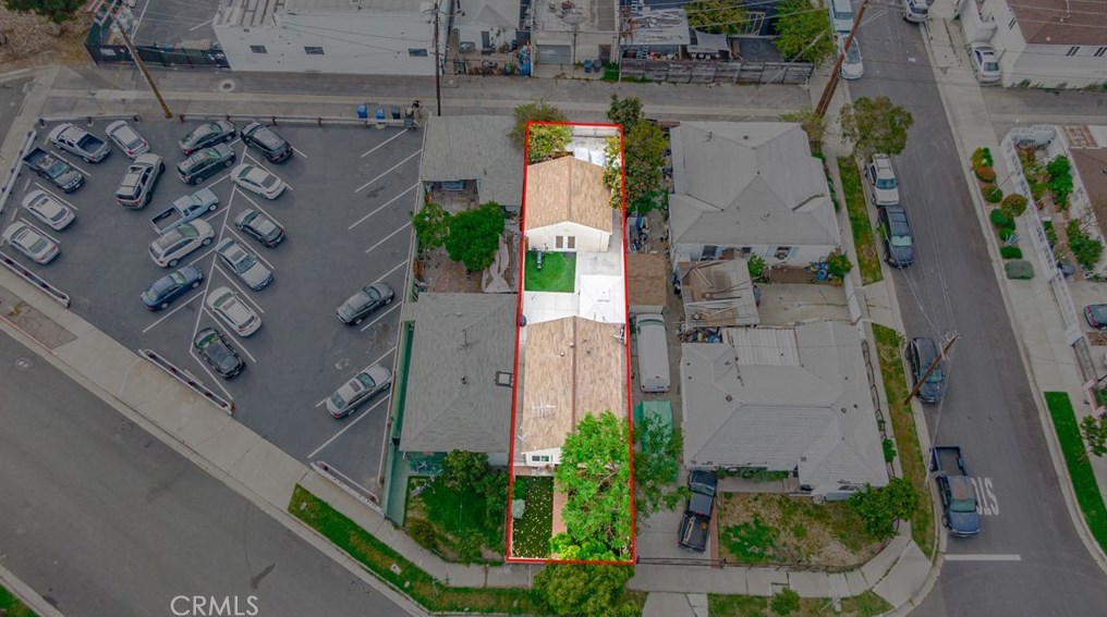 2068 Cowlin Ave, Los Angeles CA  90040-1314 exterior