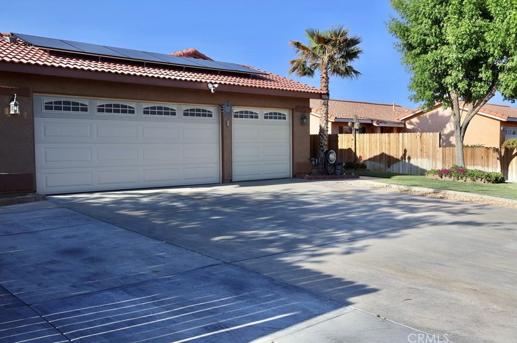 11344 Star St, El Mirage, CA 92301