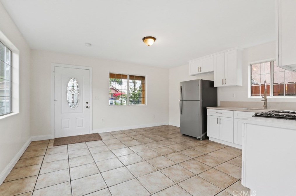 6645 Converse Ave, Los Angeles CA  90001-2021 exterior