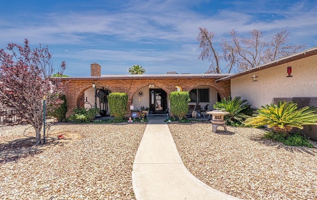 904 Windy Pass, Barstow CA  92311-5440 exterior