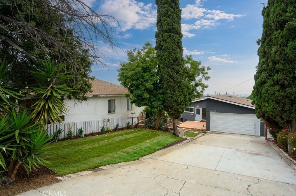 3966 Dobinson St, Los Angeles CA  90063-1751 exterior