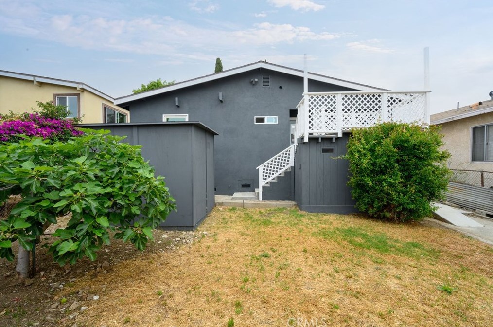 3966 Dobinson St, Los Angeles CA  90063-1751 exterior