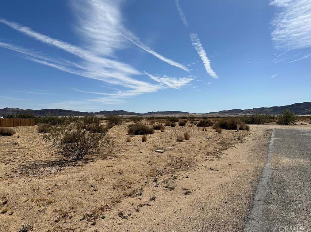 64983 Tonto Dr, Joshua Tree CA  92252-4254 exterior