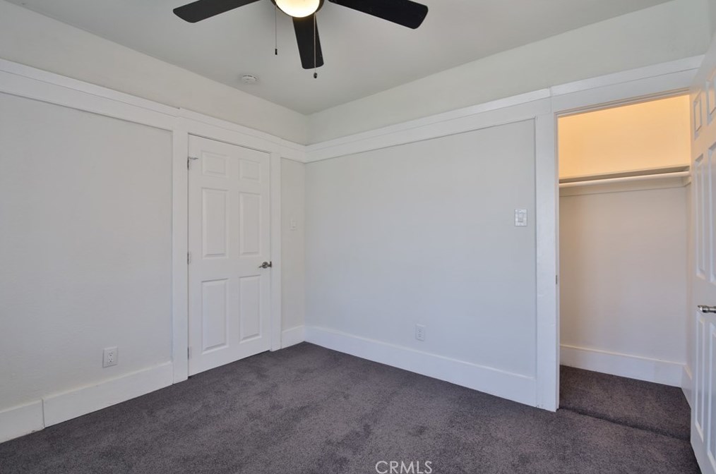 1658 68th St, Los Angeles CA  90001-2062 exterior