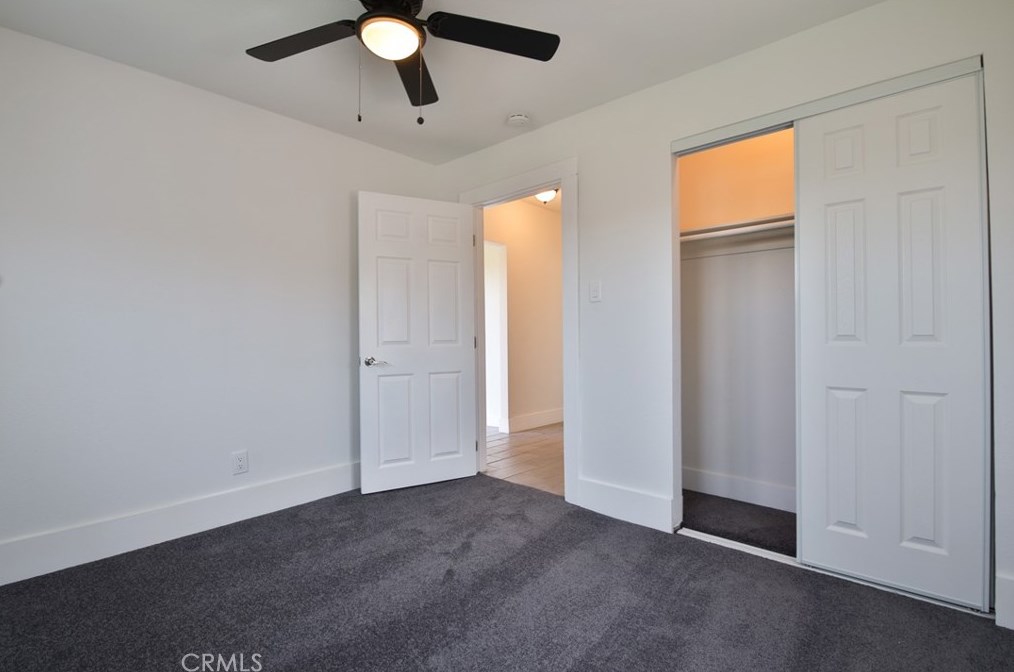 1658 68th St, Los Angeles CA  90001-2062 exterior