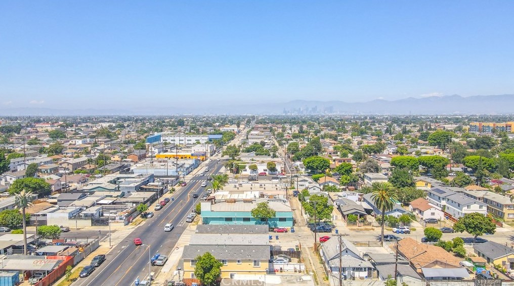 106 94th St, Los Angeles CA  90003-3734 exterior