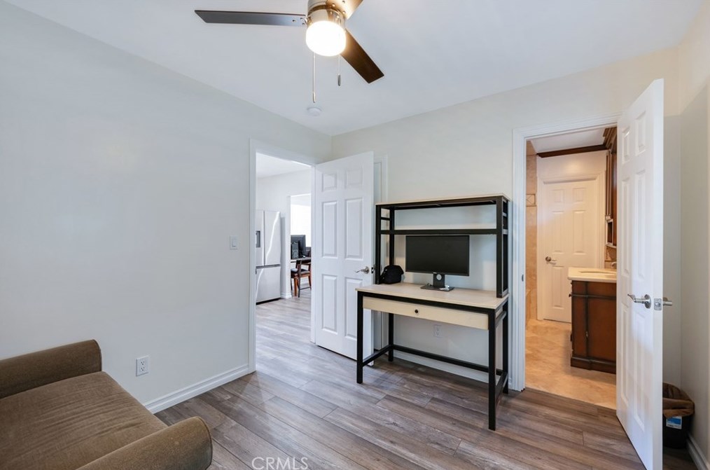 740 108th St, Los Angeles CA  90044-4345 exterior