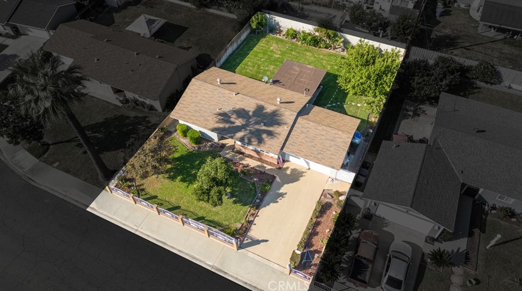 589 Speer Ct, Pomona CA  91766-6143 exterior