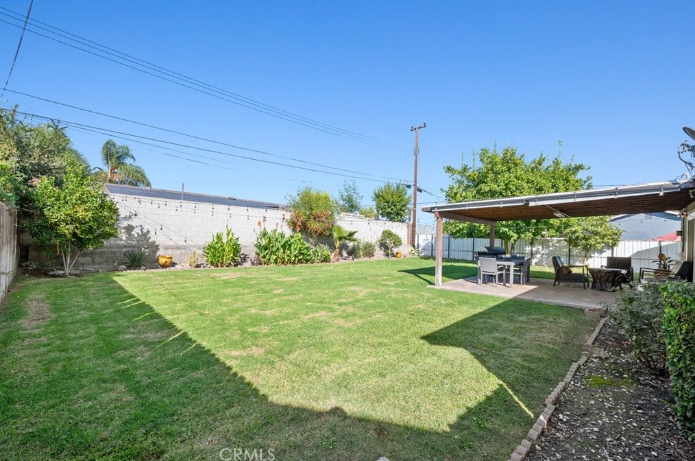 589 Speer Ct, Pomona CA  91766-6143 exterior