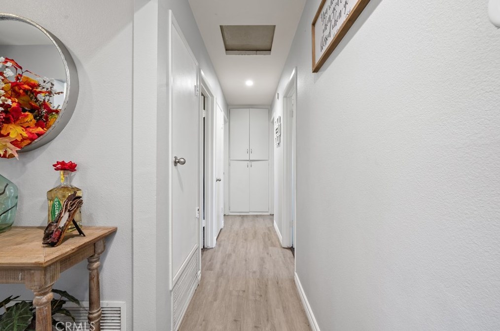 589 Speer Ct, Pomona CA  91766-6143 exterior