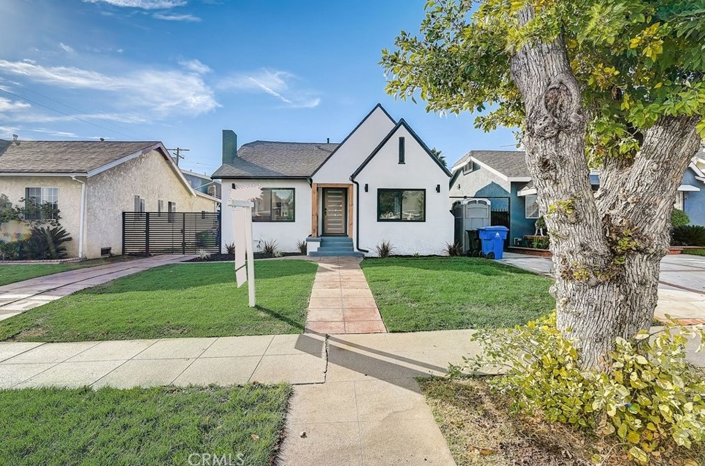 6123 Rimpau Blvd, Los Angeles CA  90043-3728 exterior