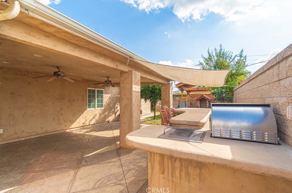 11956 165th St, Norwalk CA  90650-7250 exterior
