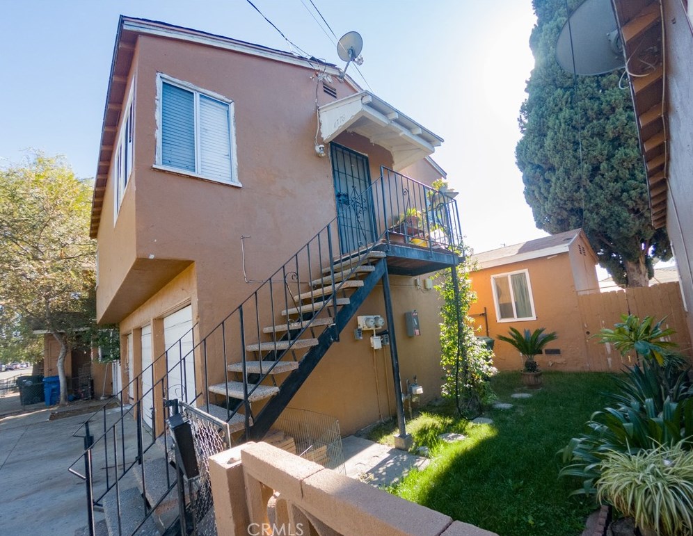 4776 Weik Ave, Bell CA  90201-3743 exterior