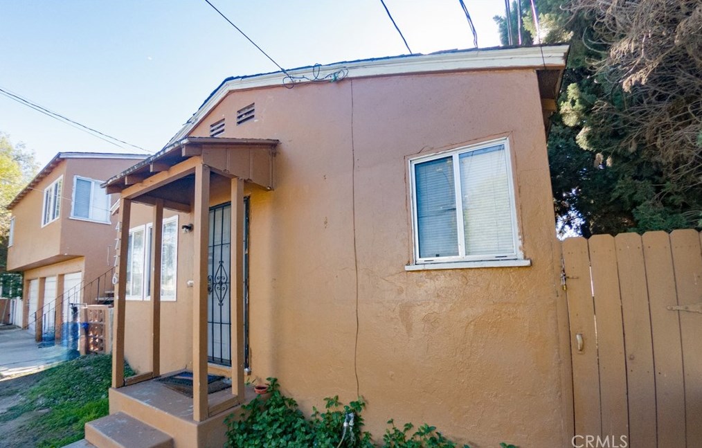 4776 Weik Ave, Bell CA  90201-3743 exterior